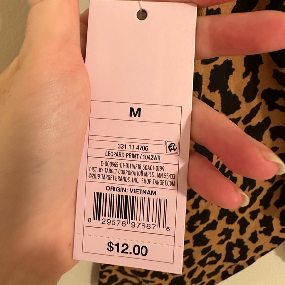 LEOPARD BIKE SHORTS - Picture 6 of 6